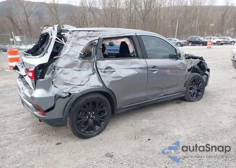 2018 Mitsubishi Outlander Sport 2.0 Es/2.0 Le из США, поврежденный, VIN JA4AP3AU1JU014402